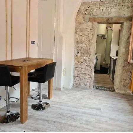 Апартаменты Cosy Centre De